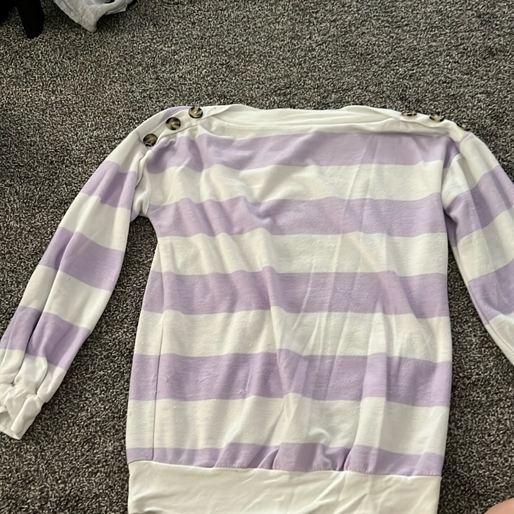M dressy sweater